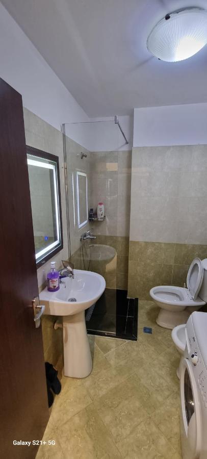 Tirana Daily Rental Apartments 1 Buitenkant foto