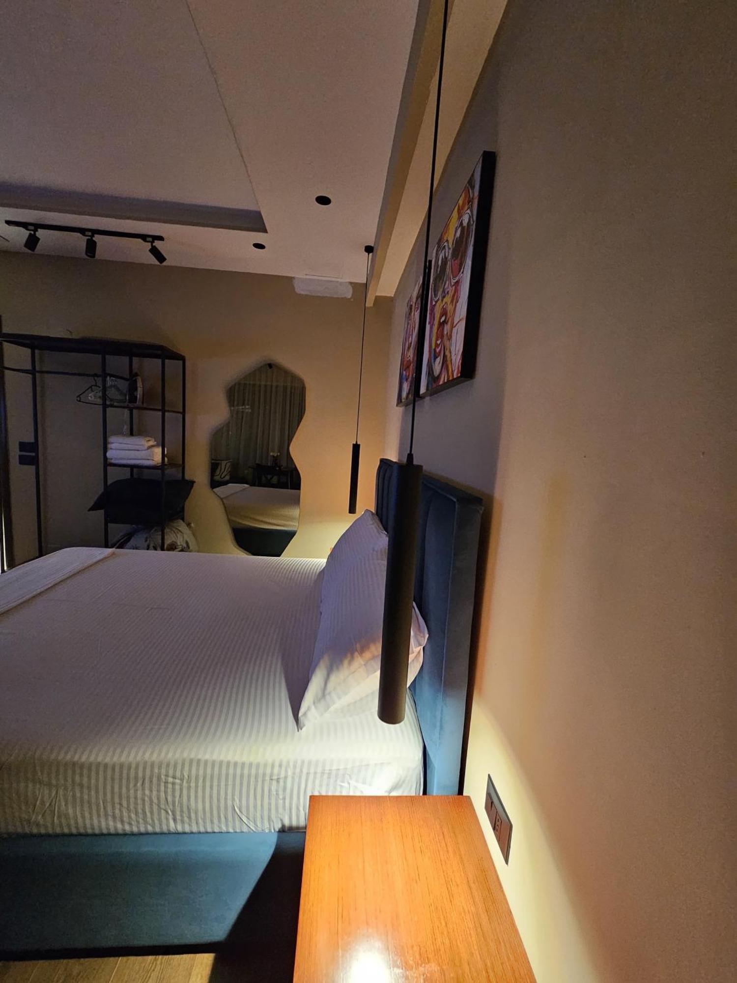 Tirana Daily Rental Apartments 1 Buitenkant foto